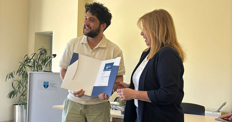 Direction la Grèce pour nos étudiants de 3ème année Direction la Grèce pour nos étudiants de 3ème année