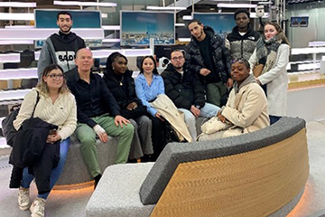 Groupe d'étudiants à France télévisions Groupe d'étudiants à France télévisions